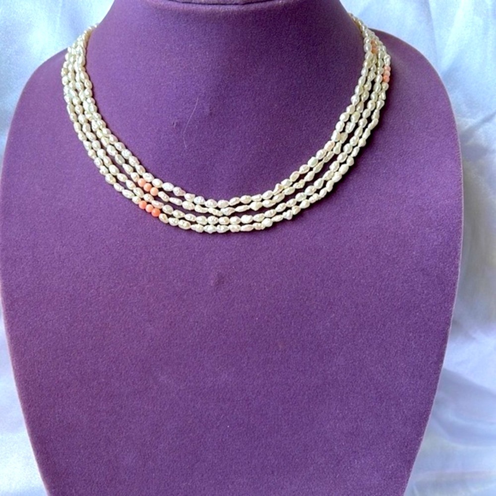 Hawaii pearls and pink corals necklace